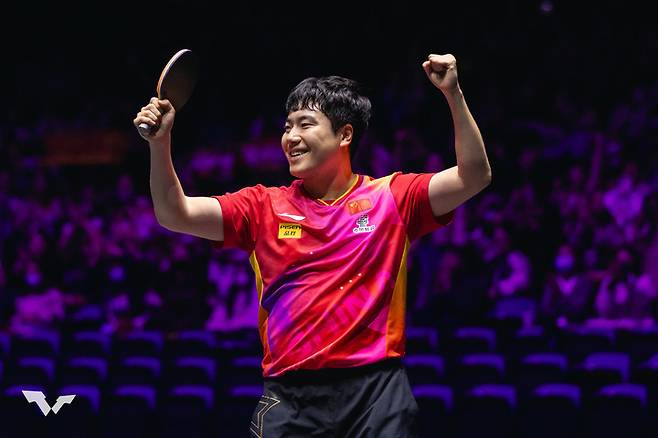 중국 남자탁구 우승자 리앙징쿤, WTT