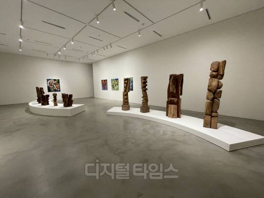김윤신 개인전 'Kim Yun Shin' 설치 전경. 사진=박은희 기자