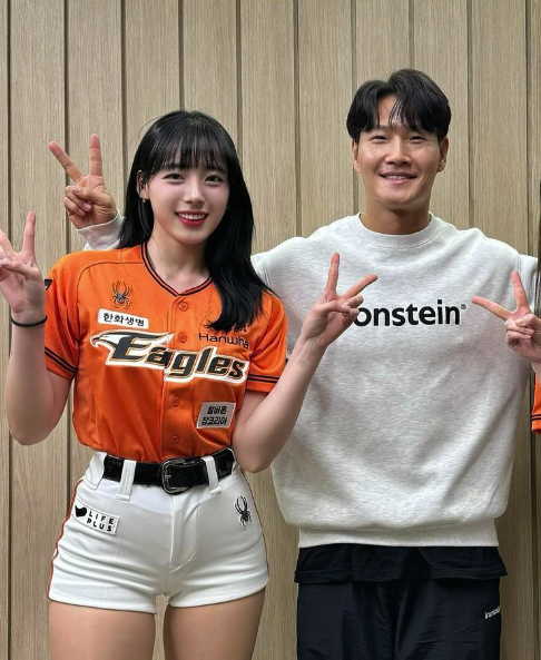 하지원 치어리더, 김종국 / 하지원 인스타그램