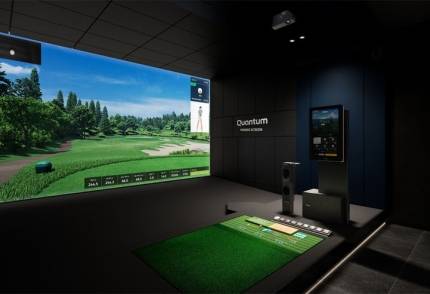 서울권 최초 프렌즈스크린 퀀텀 매장 하남감일스윗점 내부 전경.