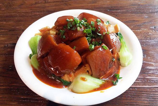 단골식당에서 평소 먹는 동파육