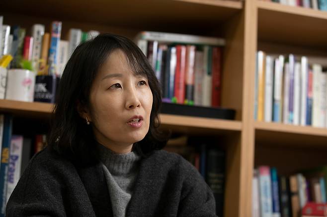 권정민 교수는 “AI 디지털 교과서가 학업성취도를 올린다는 주장은 근거가 부족하다”라고 말했다. ⓒ시사IN 이명익