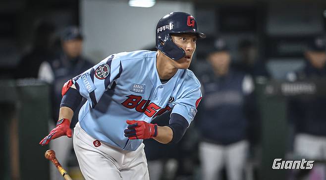 롯데 자이언츠 내야수 노진혁. 2024 시즌 개막 후 극심한 타격 슬럼프를 겪고 있다. 사진 롯데 자이언츠