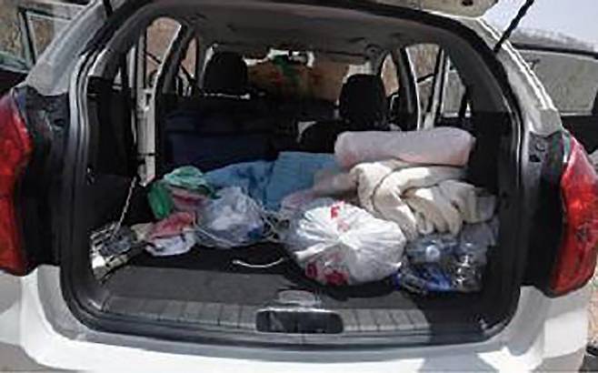 사건 현장 인근에 세워져 있던 김씨의 차량 내부 모습 ⓒ연합뉴스