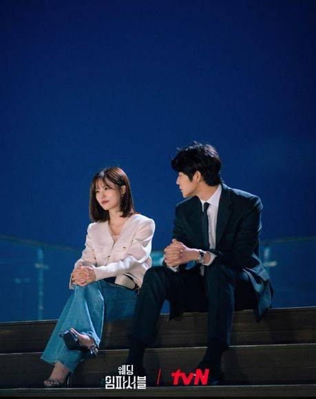 “완벽하게 속일 자신 없으면 솔직해져 보는 건 어때?” ⓒ