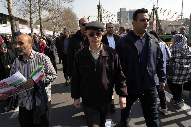 지난 2월11일(현지시간)  모하마드 바게리 이란군 참모총장이 테헤란에서 열린 1979년 이슬람 혁명 기념행사에 참석해 있다. AP연합뉴스