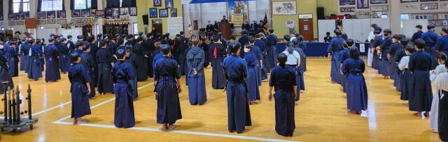 제1회 경기도 초등학생검도대회가 창설돼 오는 13일 시흥 경기도검도수련원에서 열린다. 사진은 경기도 검도대회 개회식 모습. 경기일보DB