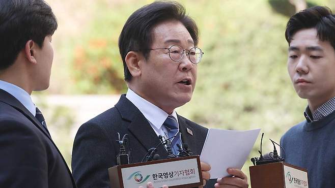 선거 전날 법원출석에 울분 토하는 이재명 대표 [사진 제공 : 연합뉴스]