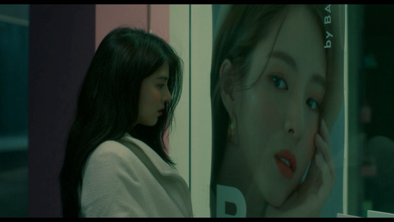 Pictured is a scene from the queer coming-of-age film "Heavy Snow," starring actors Han So-hee and Han Hae-in. "Heavy Snow" will release in Korean theaters in the second half of 2024. [JEONJU INTERNATIONAL FILM FESTIVAL]