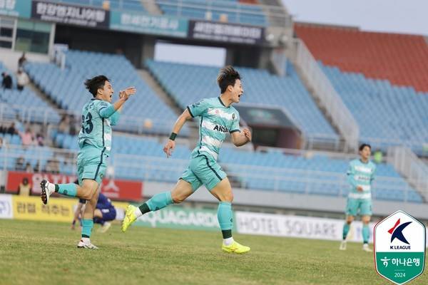 김도윤(안산그리너스). 한국프로축구연맹 제공