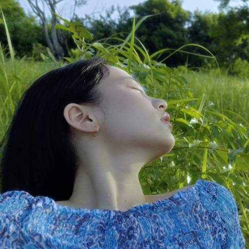 가수 니나가 두 번째 싱글 ‘Summer Breeze’를 들고 돌아온다. 사진=루비레코드