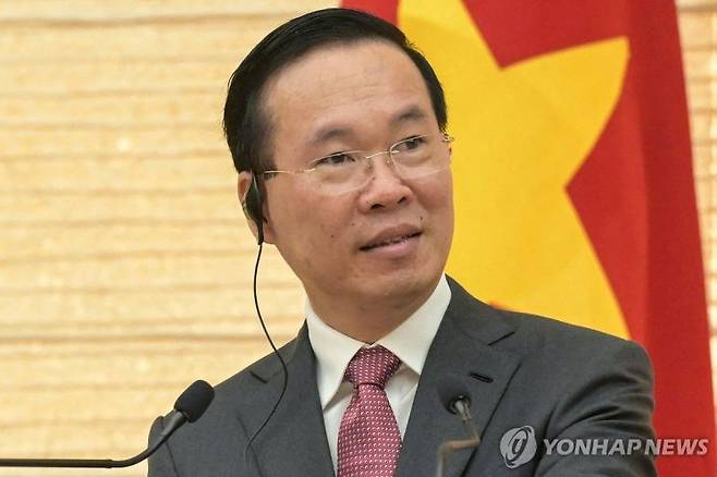 취임 1년만에 전격 사임한 트엉 베트남 전 국가주석