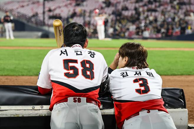 ▲ 1989년생 동갑내기 KIA 서건창과 김선빈. ⓒ KIA 타이거즈