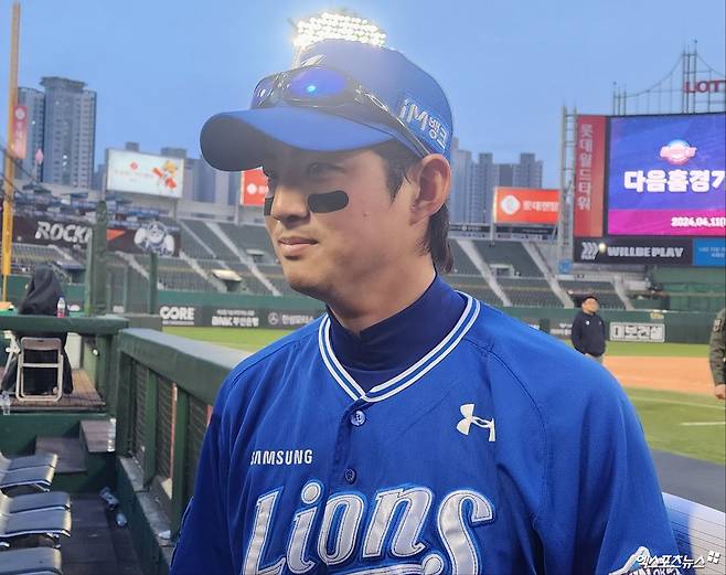 ​​구자욱은 10일 사직구장에서 열린 '2024 신한 SOL Bank KBO 리그' 롯데 자이언츠와 주중 3연전 두 번째 경기에서 수훈 선수로 선정된 뒤 후배들을 향한 쓴소리를 했다. 박정현 기자