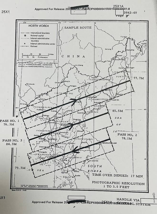 미국 중앙정보국(CIA)이 비밀해제해 공개한 북한 지역 정찰 비행 지도. ‘첩보 한국현대사’(고지훈 지음)