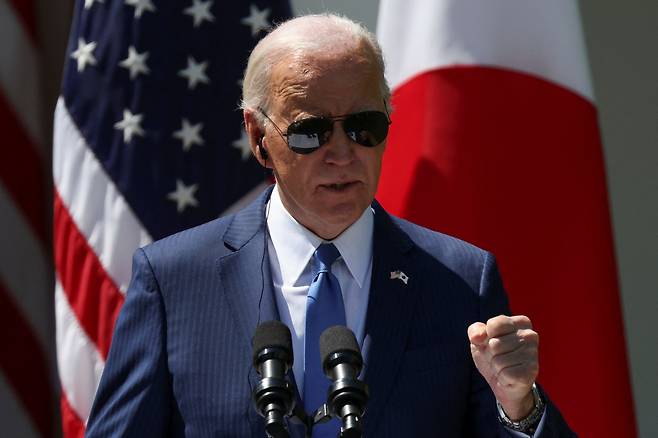 조 바이든 미국 대통령이 지난 10일(현지시간) 워싱턴DC 백악관에서 기시다 후미오(岸田文雄) 일본 총리와 회담 후 개최한 기자회견에서 질문에 답변하고 있다. [로이터]