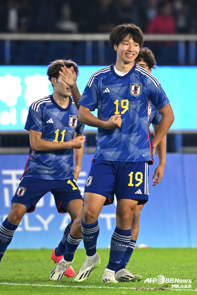 일본 U-23 축구 대표팀 스트라이커 우치노 코타로(사진 가운데). 사진=AFPBBNews=News1