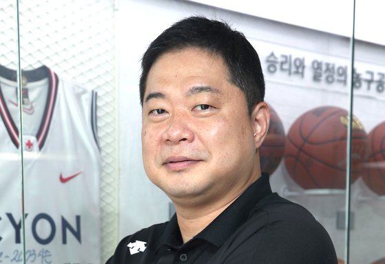 현주엽 휘문고 농구부 감독. 중앙포토