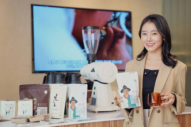 LG유플러스가 커피 전문점 리브레와 진행하는 팝업 전시. /LG유플러스 제공