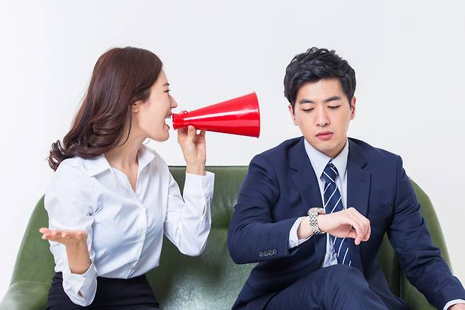 부부 이혼에 가장 큰 영향을 주는 것은 성격 차이가 아니고 부부가 갈등을 해결하는 과정에서 서로에게 상처를 주는 대화 방식이다. [사진= 게티이미지뱅크]