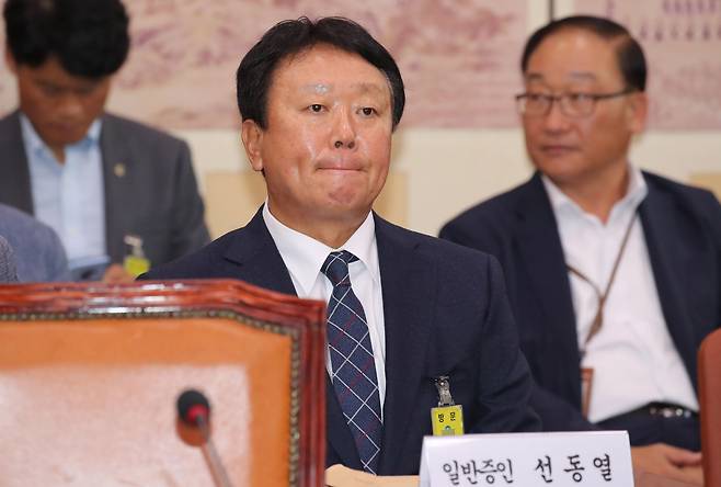 지난 2018년 10월 10일 선동열 2018 아시안게임 야구 국가대표팀 감독이 국회에서 열린 문화체육관광위원회 국정감사에 증인으로 출석해 앉아 있다./조선일보 DB