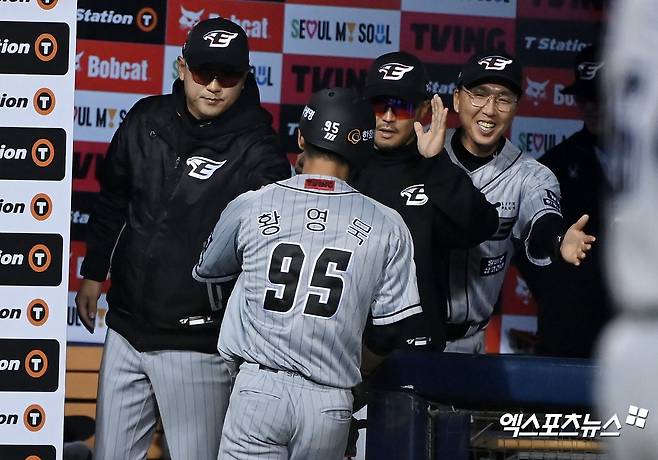 황영묵은 16일 창원 NC파크에서 열린 '2024 신한 SOL Bank KBO 리그' NC와 주중 3연전 첫 번째 경기에서 8번타자 유격수로 선발 출전. 4타수 1안타 1득점으로 공격에 활력을 불어넣었다. 엑스포츠뉴스 DB