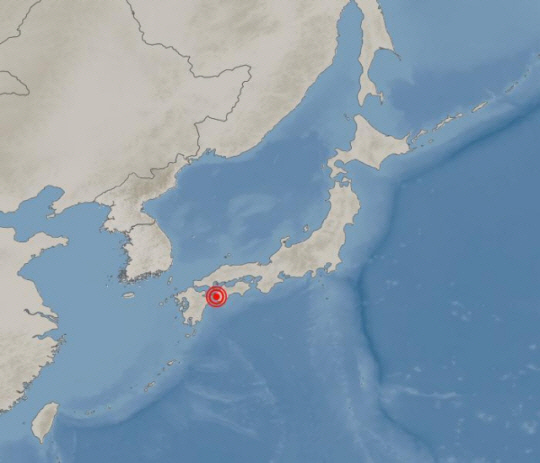 일본 오이타현 오이타시 동쪽  해역에서 지진이 일어났다. 기상청