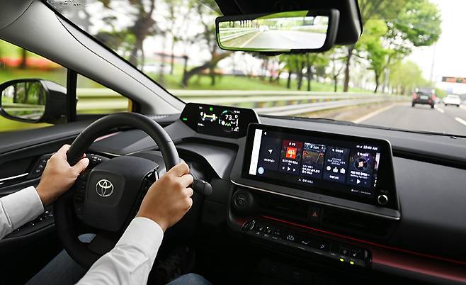 오네 레이싱 오한솔·토요타 프리우스 PHEV. 김학수 기자