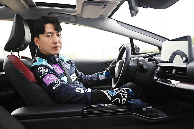 오네 레이싱 오한솔·토요타 프리우스 PHEV. 김학수 기자