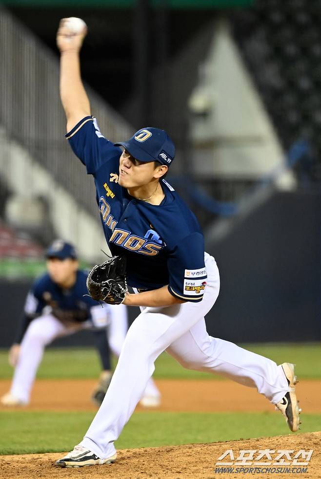 4일 잠실야구장에서 열린 NC와 LG의 경기, NC 김재열이 역투하고 있다. 잠실=허상욱 기자wook@sportschosun.com/2024.04.04/