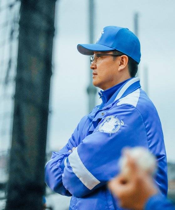서울대 야구부를 이끄는 정석 감독. 사진 정석