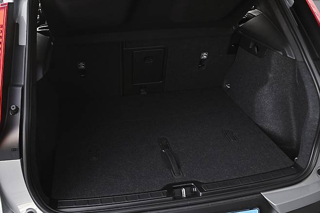 볼보 XC40 리차지. 김학수 기자