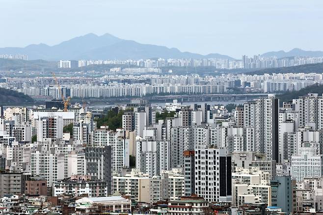 남산에서 바라본 서울 모습./연합뉴스