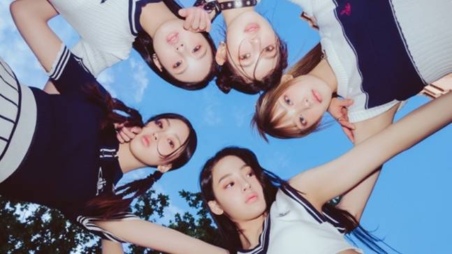 사진제공 = 어도어