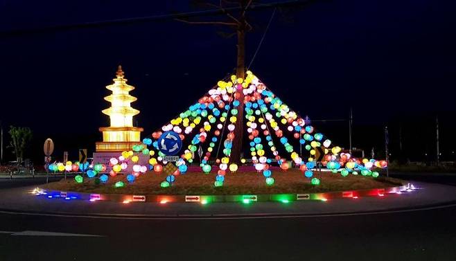 함양 상림공원 토요 무대 연등 문화축제 사진.