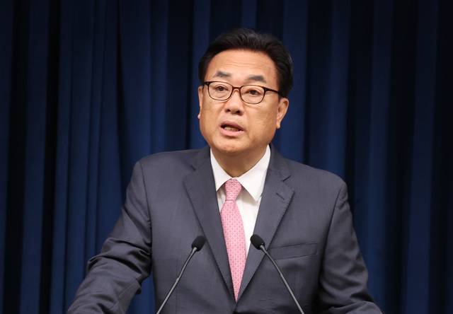 정진석 신임 비서실장. 김지훈 기자