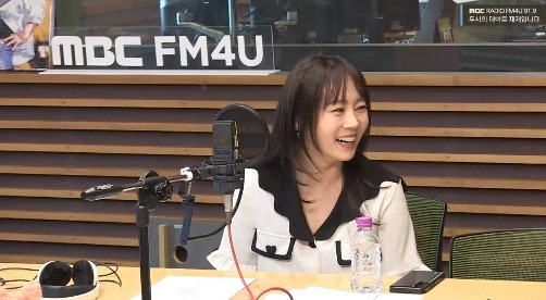 사진=가수 이수영/MBC FM4U ‘두시의 데이트 재재입니다’ 캡처