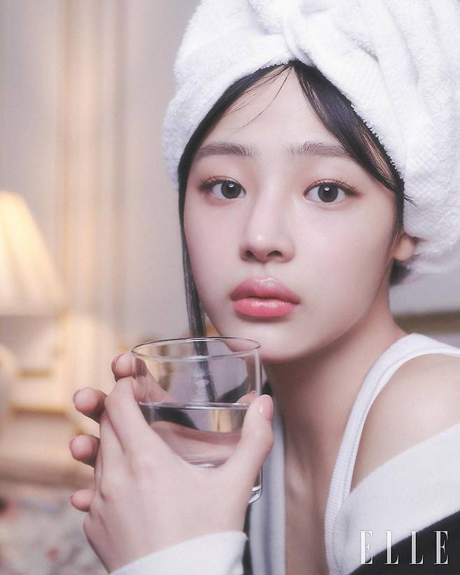 사진='엘르' SNS