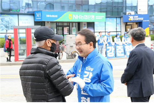 더불어민주당 강준현 세종을 당선인. 강준현 캠프 제공