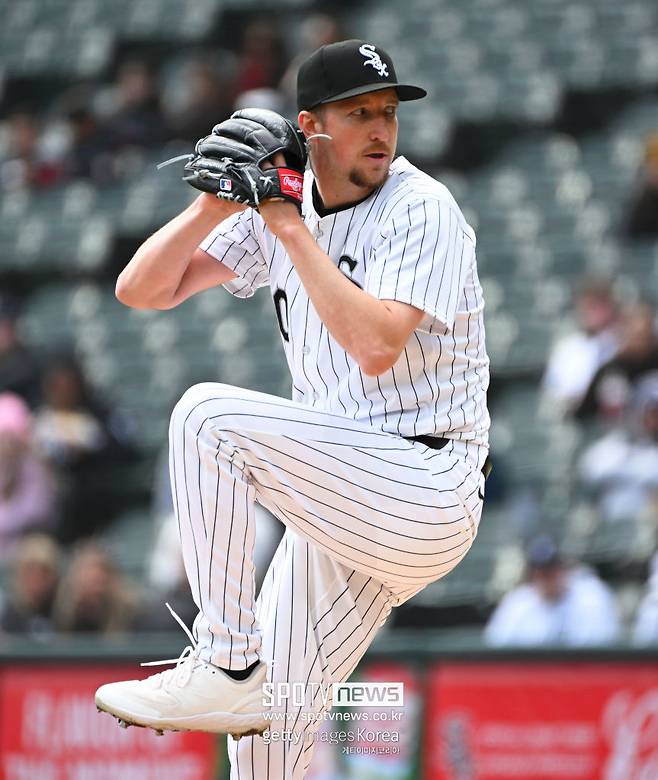 ▲ 에릭 페디는 메이저리그 복귀전에서 전과는 다른 투구 패턴으로 더 많은 탈삼진을 기록하는 투수가 됐다.