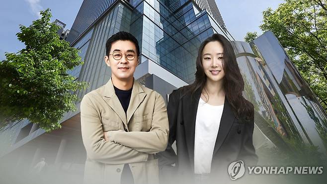 하이브-어도어 진실공방 지속…뉴진스 활동 향방은 (CG) [연합뉴스TV 제공]
박지원 하이브 CEO(좌)와 민희진 어도어 대표(우)