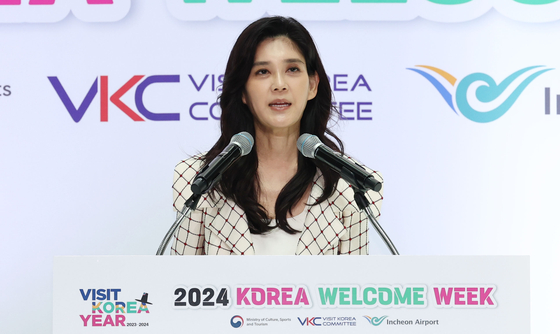 Lee speaks during the opening ceremony of the 2024 Korea Welcome Week that kicked off on Friday. [JOINT PRESS CORPS]