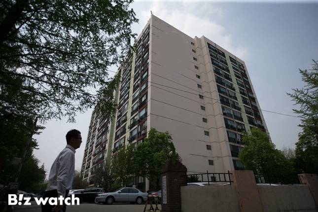 서울 서초구 잠원동의 한 나홀로 아파트. /사진=이명근 기자 qwe123@