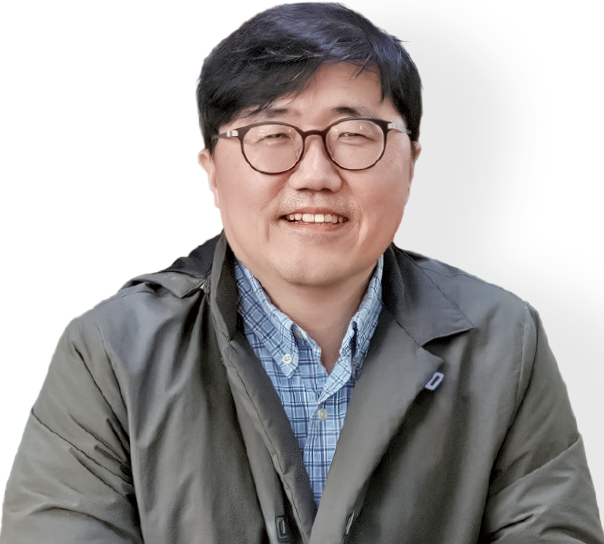 홍수열 한국자원순환연구소 소장 서울대 동양사학, 서울대 환경대학원 석사 및 박사 수료, 현 자원순환사회연대 플라스틱 위원장, 현 서울환경연합 쓰레기 위원장, 현 환경부 중앙환경정책위원회 자원순환분과 위원, 전 중앙환경분쟁조정위원회 위원 사진 이은영 기자