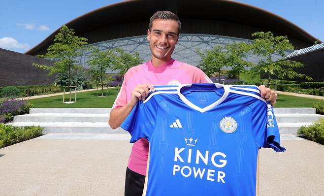 토트넘을 떠나 레스터 시티로 이적하자마자 우승을 차지한 해리 윙크스. 사진=레스터