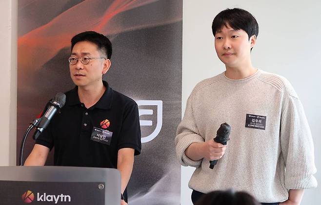 서상민 클레이튼 재단 이사장(좌)과 김우석 핀시아 재단 이사장 / 출처=IT동아