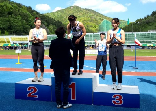 김포시 직장운동경기부 육상선수단이 올해 첫 출전 대회인 2024 여수 KTFL 전국실업육상경기대회에서 금메달과 동메달을 획득했다.