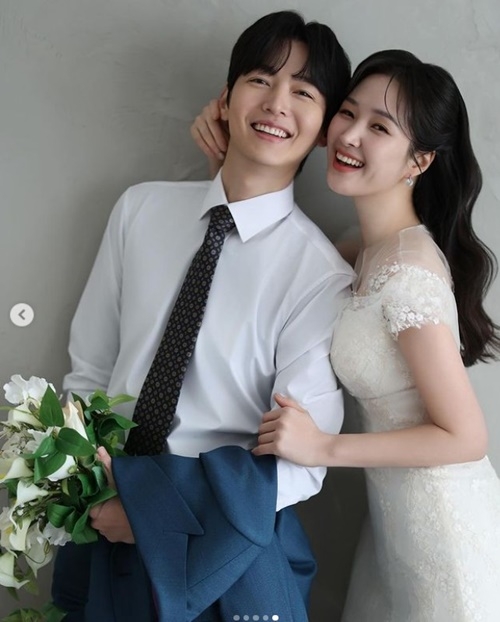 스피카 출신 나래가 배우 김선웅과 결혼 소식을 전했다. 사진=나래 SNS