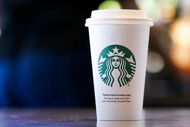 &nbsp;스타벅스는 디카페인 커피 누적 판매량이 최근 1억 잔을 돌파했다고 1일 밝혔다. ⓒAP=연합뉴스