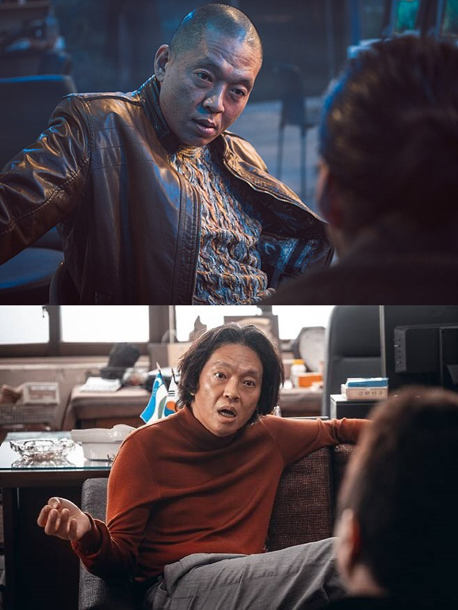 박지환이 영화 '범죄도시'(위)와 '범죄도시2'에서 각기 다른 스타일로 매력을 발산했다. 사진 제공=㈜키위미디어그룹, 에이비오엔터테인먼트